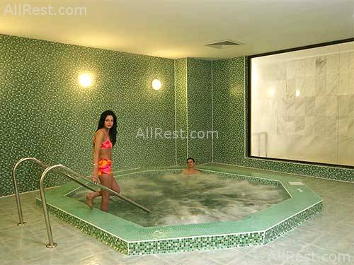 Palace Hotel 37